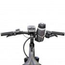 Fixation porte bidon pour capot de direction Fixation porte bidon pour capot de direction